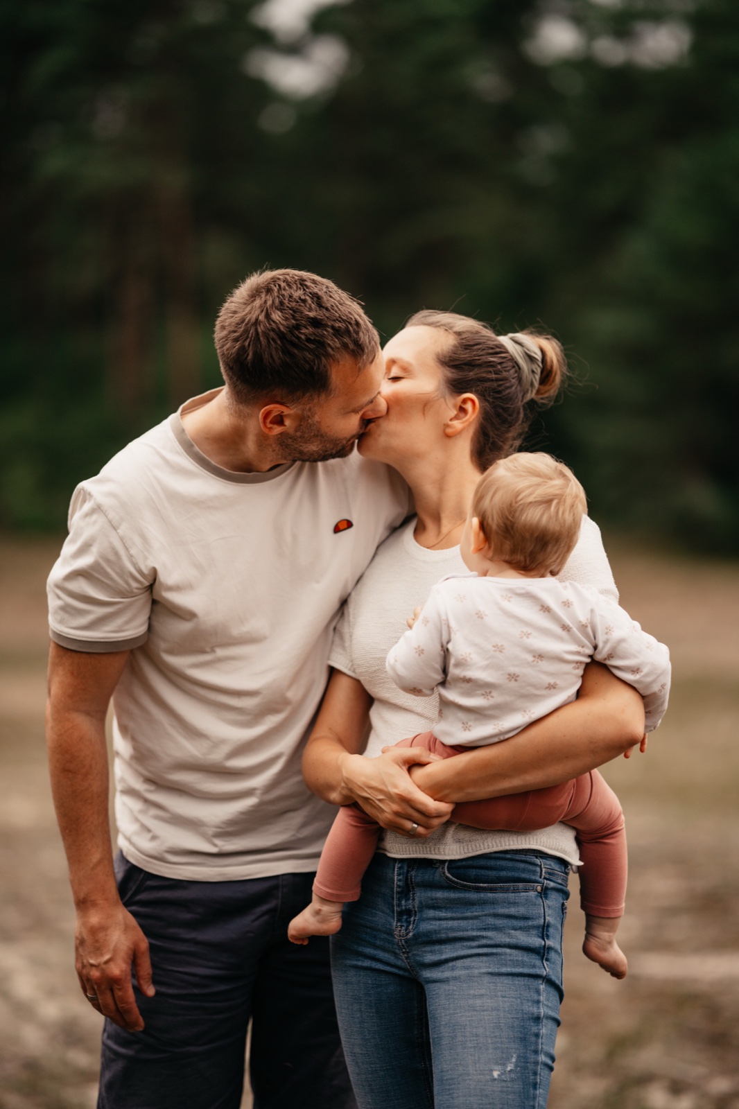 Familienshooting draußen oder zuhause? So entscheidet ihr