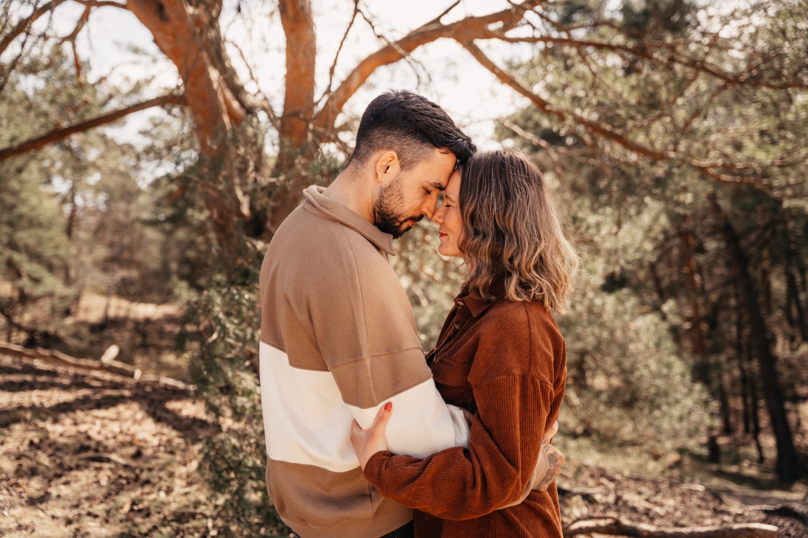 Pärchen-Shooting im goldenen Licht